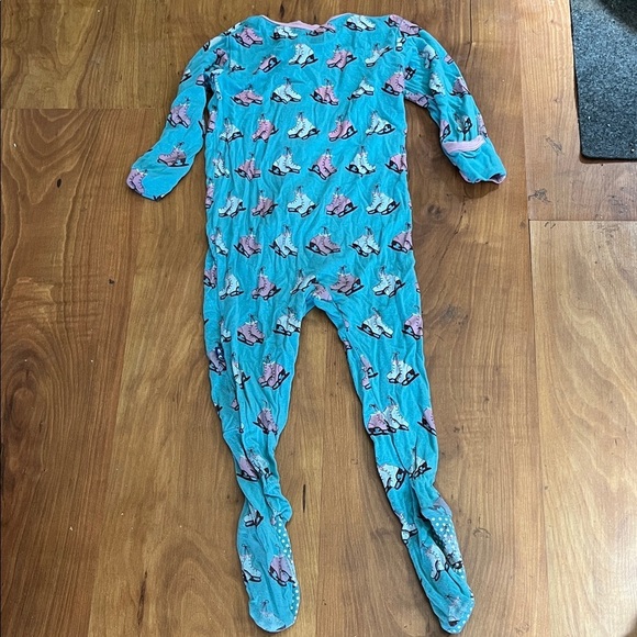 Kickee Pants Blue and Pink ice skates Kids Footie - Picture 8 of 10